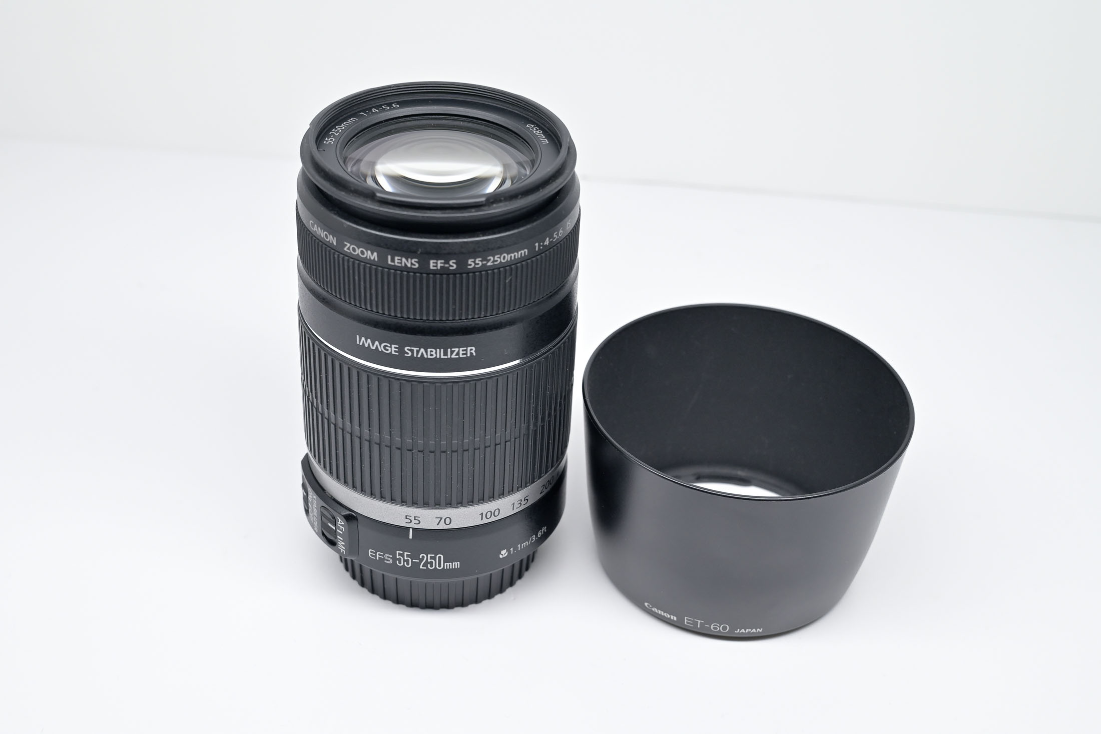 Occ. Canon EOS 1000D + 18-55 + 55-250mm *630*