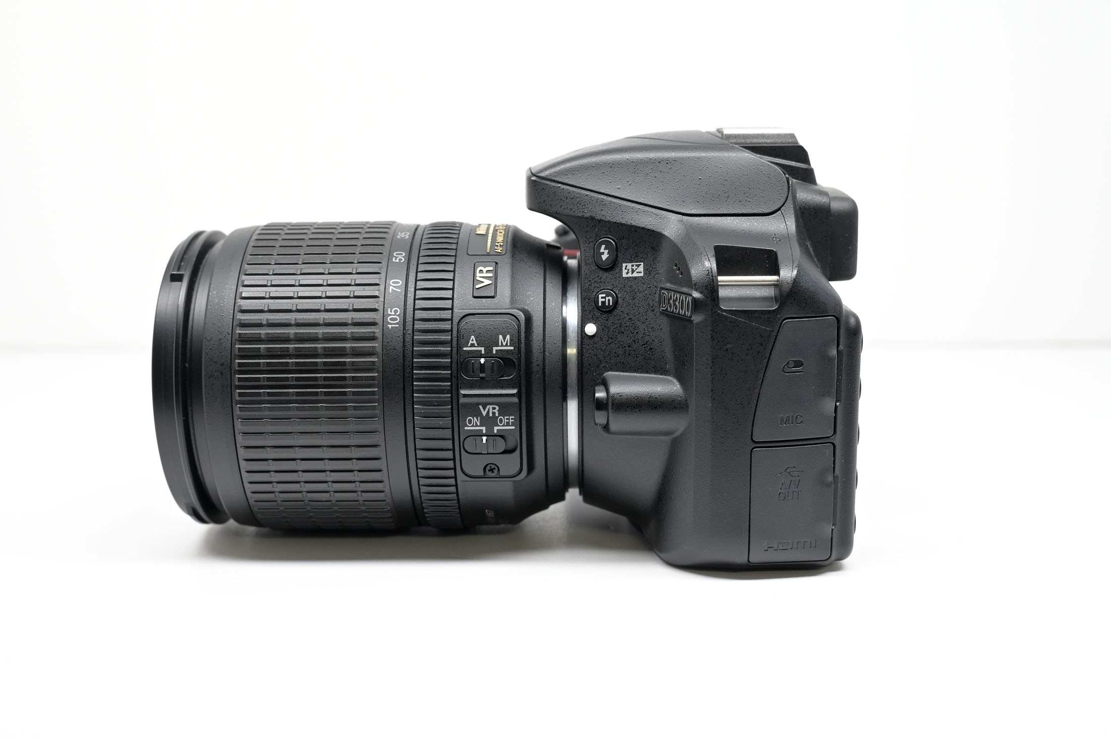Occ. Nikon D3300 + 18-105mm F3,5-5,6G ED  *637*