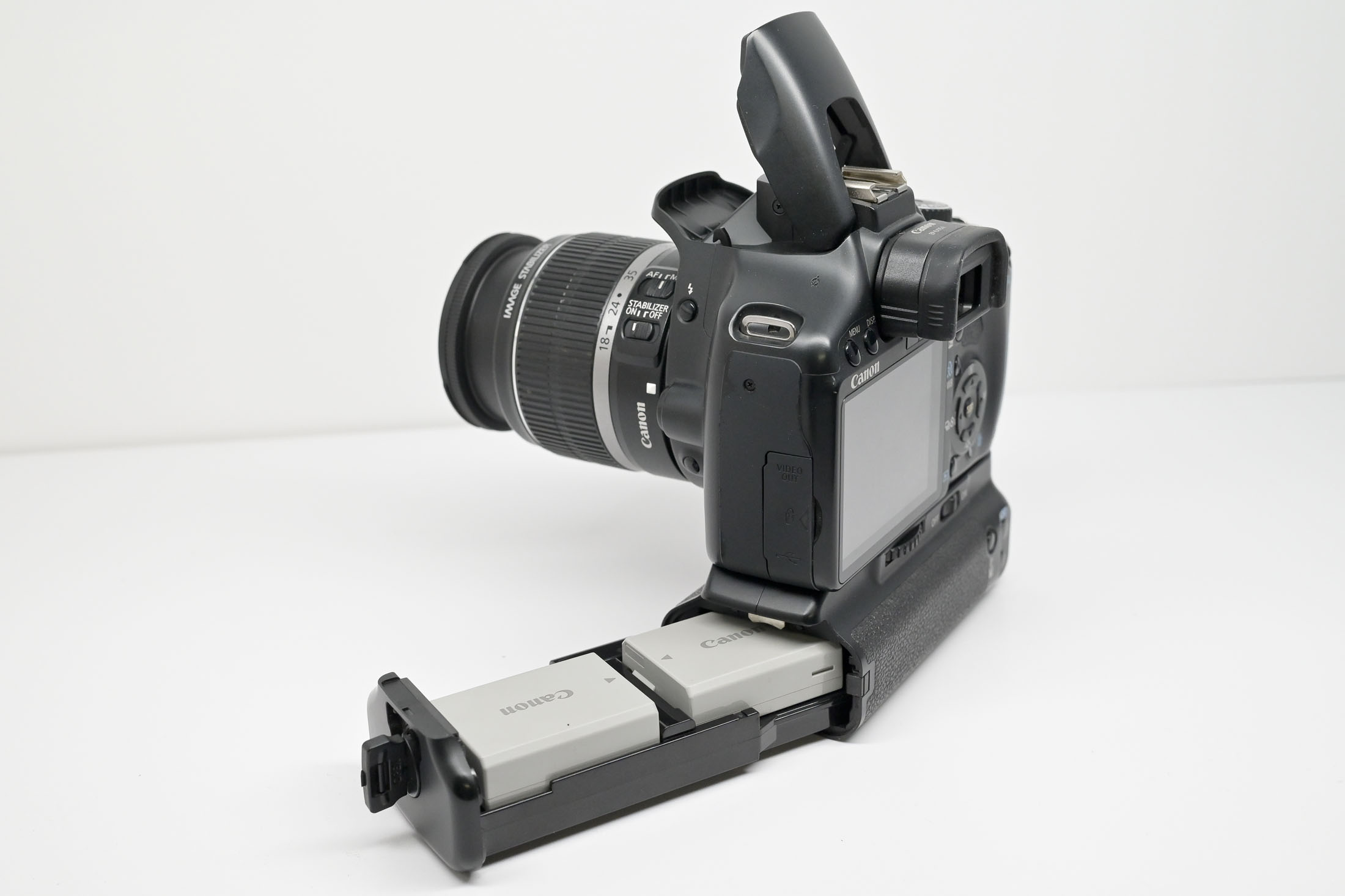 Occ. Canon EOS 450D + 18-55mm EFS *653*