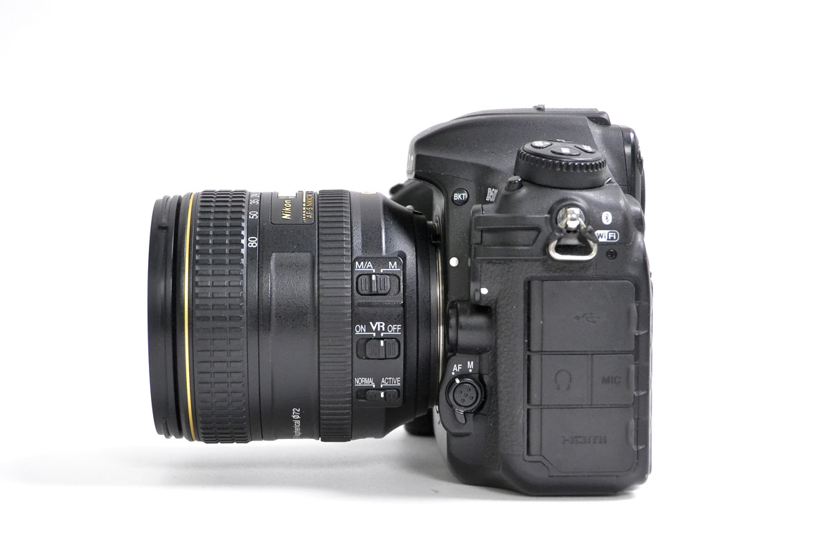 Nikon D500 Body + 16-80 mm f/2.8-4.0 VR Tweedehands incl. originele doos en Jupio batt grip.