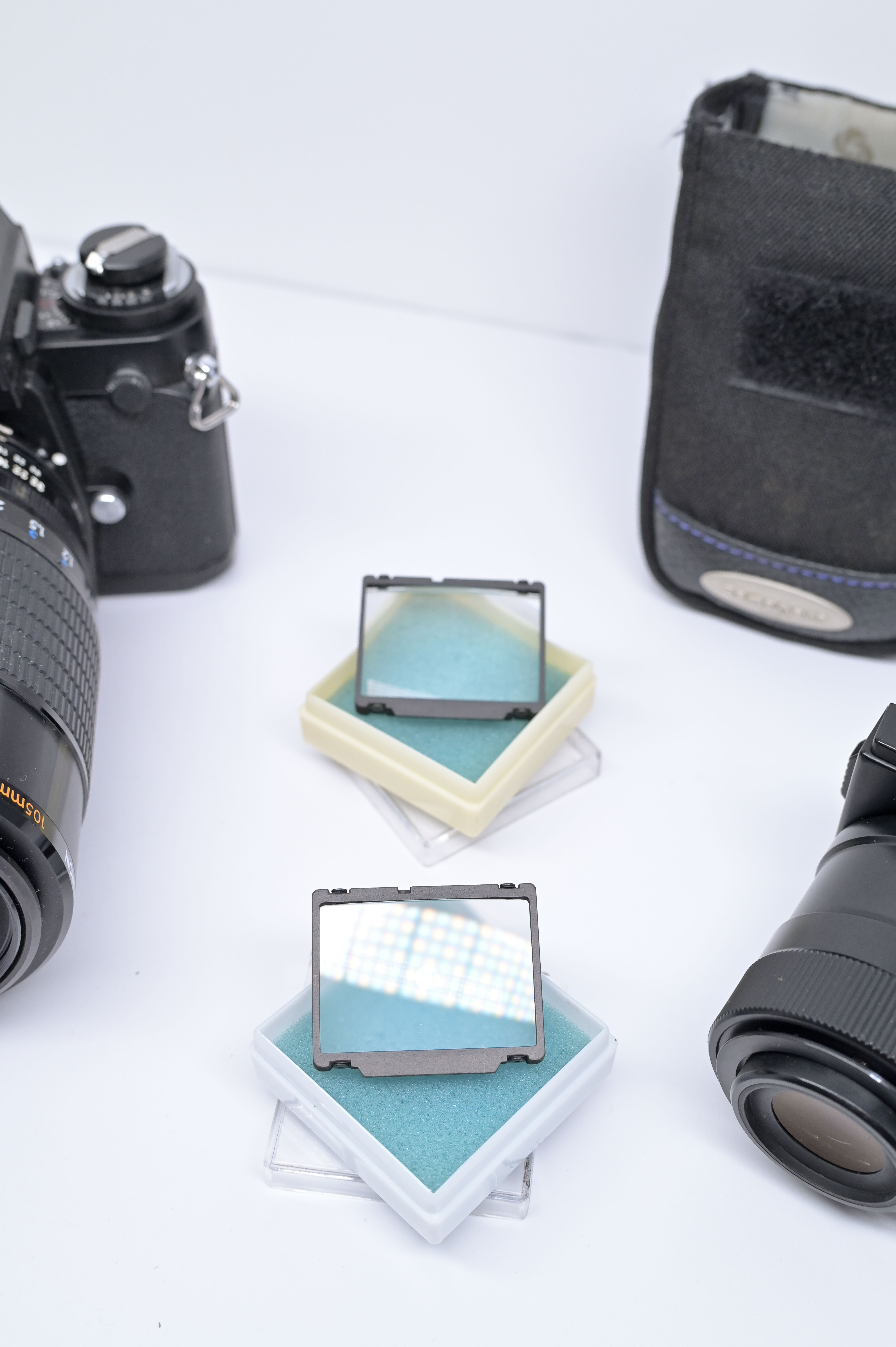 Occ. Nikon F3 + 105mm F2.8 + DW-4 H- + 2x matglazen. *605* Occ. Nikon F3 + 105mm F2.8 + DW-4 H- + 2x matglazen. *605*