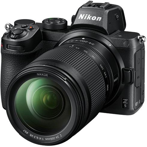 Nikon Z 5 + obj. Z 24-200 F 4.0-6.3