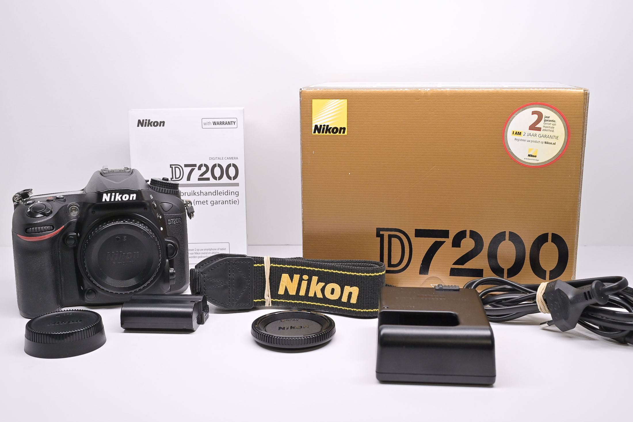 Occ. Nikon D7200 Body *682*