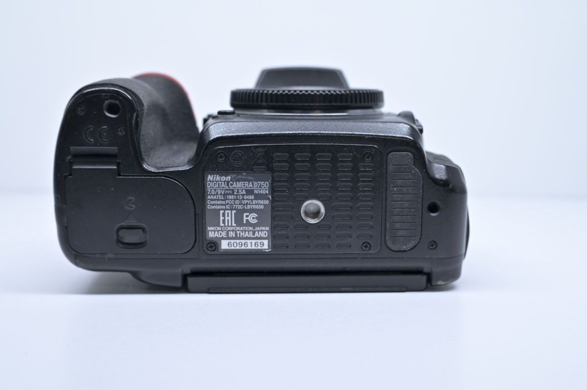 Occ. Nikon D750 – Fullframe DSLR Body *607*