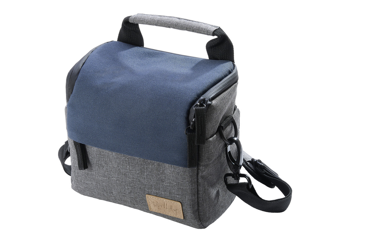 Peter Hadley camera tas HELSINKI 200