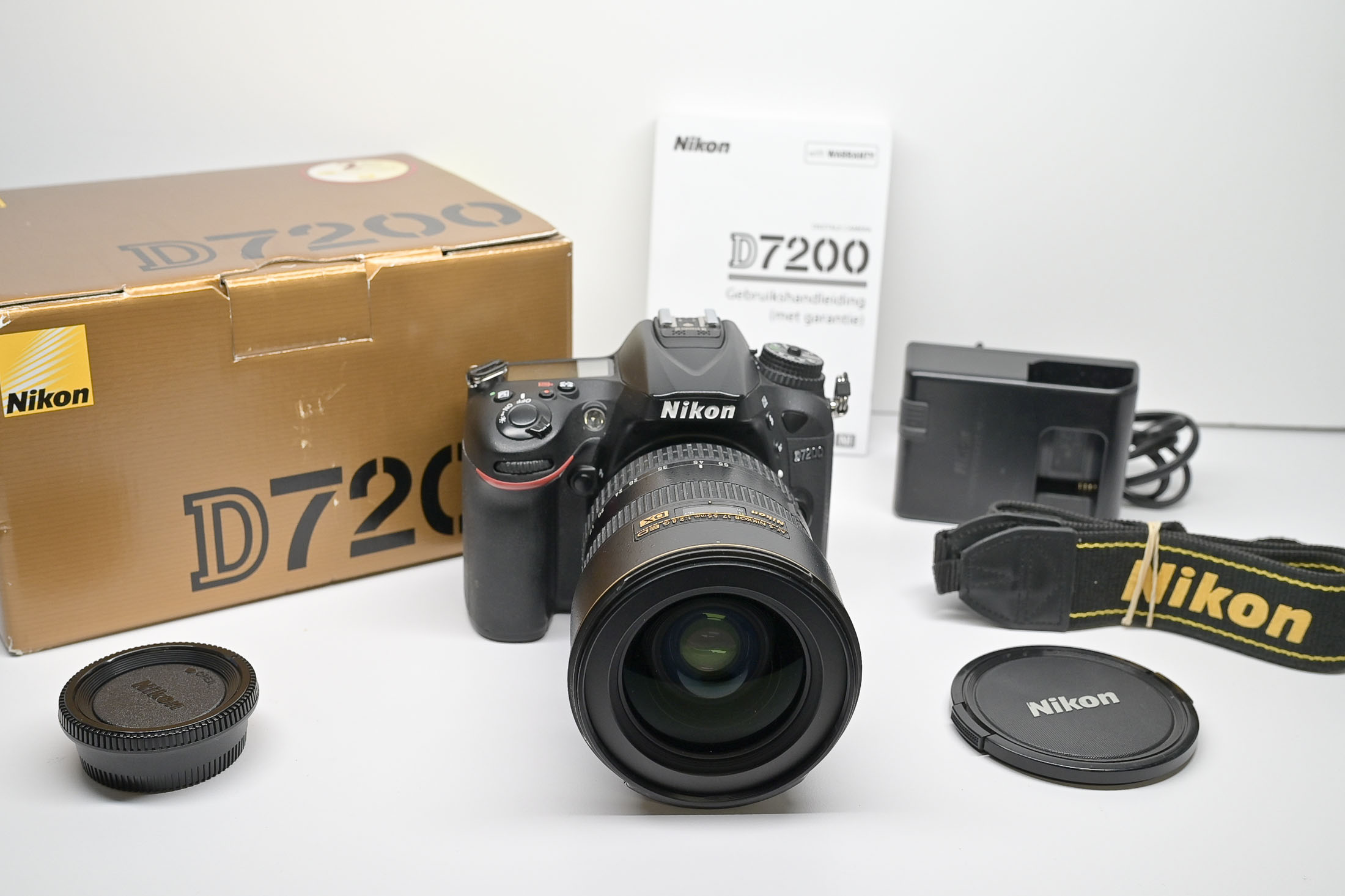 Occ. Nikon D7200 + 17-55 mm F2,8 G ED *682*