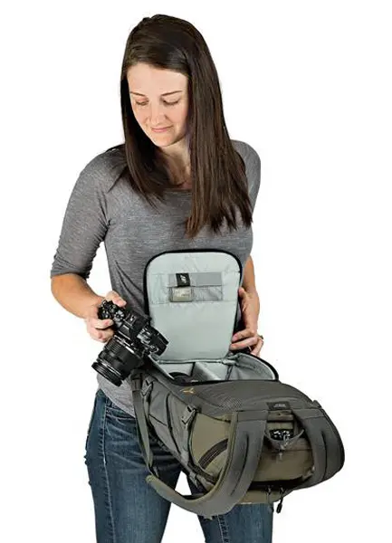 Lowepro Flipside Trek BP 250 AW Grey/Dark Green Lowepro Flipside Trek BP 250 AW Grey/Dark Green