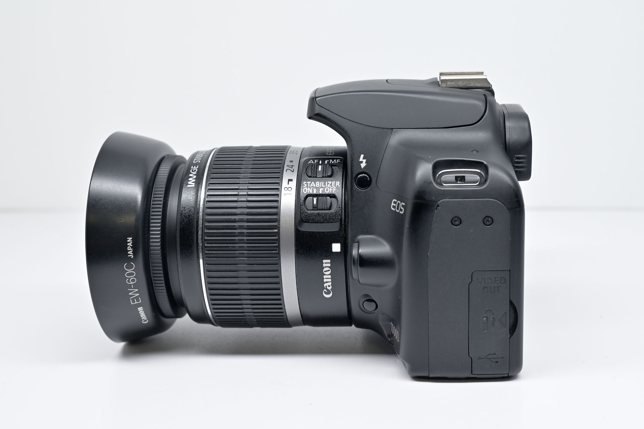 Occ. Canon EOS 1000D + 18-55 + 55-250mm *630*