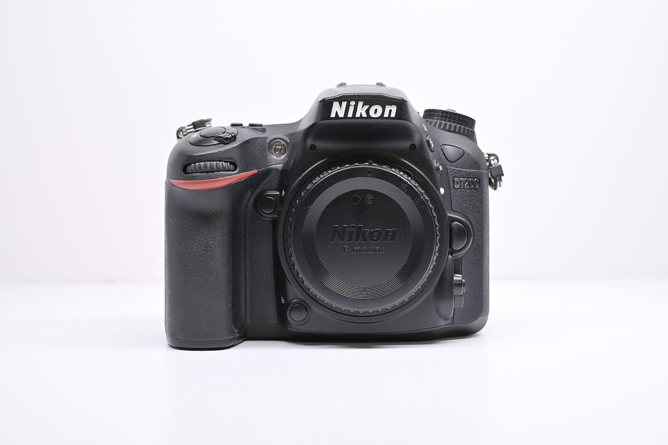 Occ. Nikon D7200 Body *682*