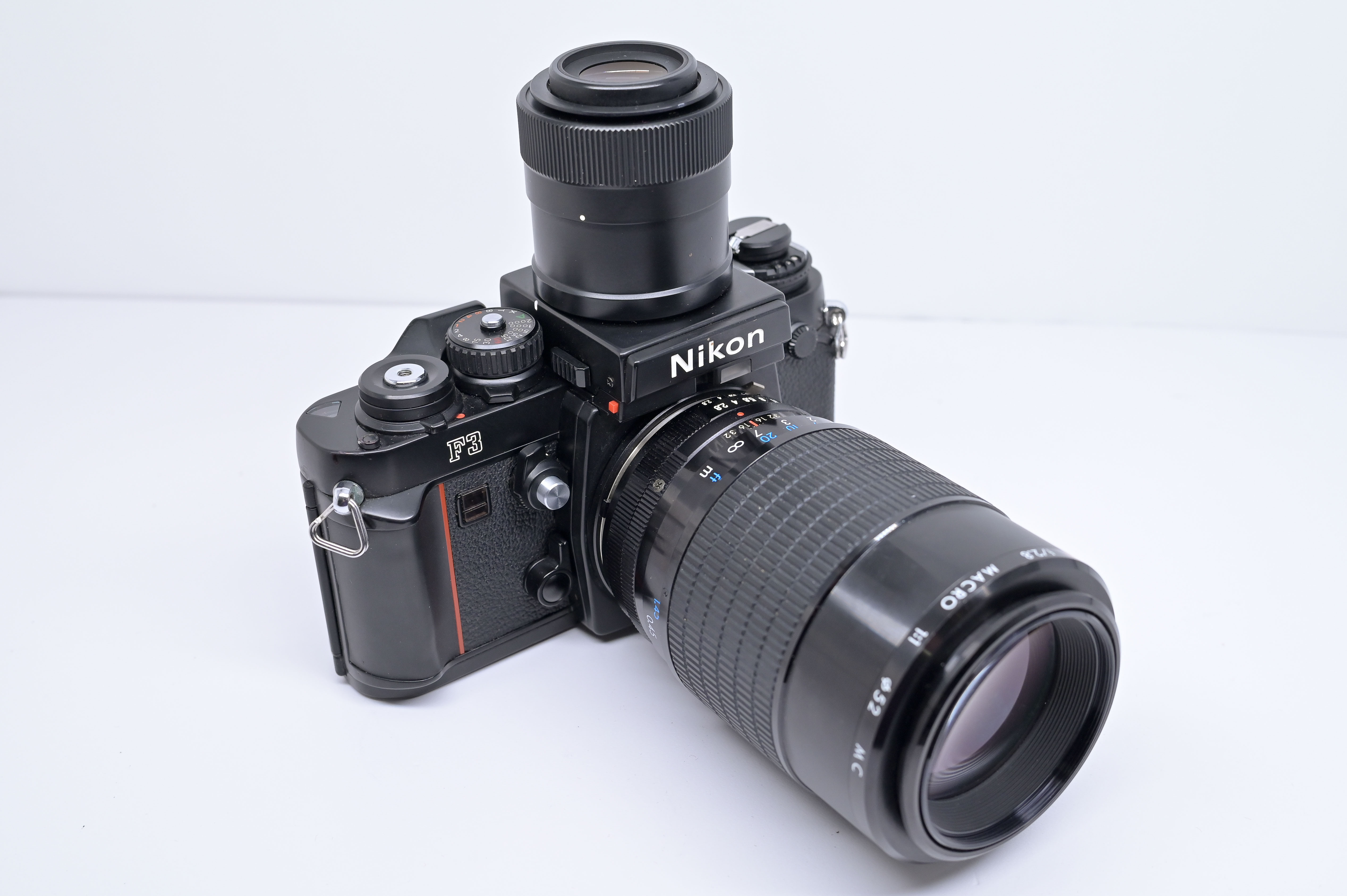 Occ. Nikon F3 + 105mm F2.8 + DW-4 H- + 2x matglazen. *605* Occ. Nikon F3 + 105mm F2.8 + DW-4 H- + 2x matglazen. *605*