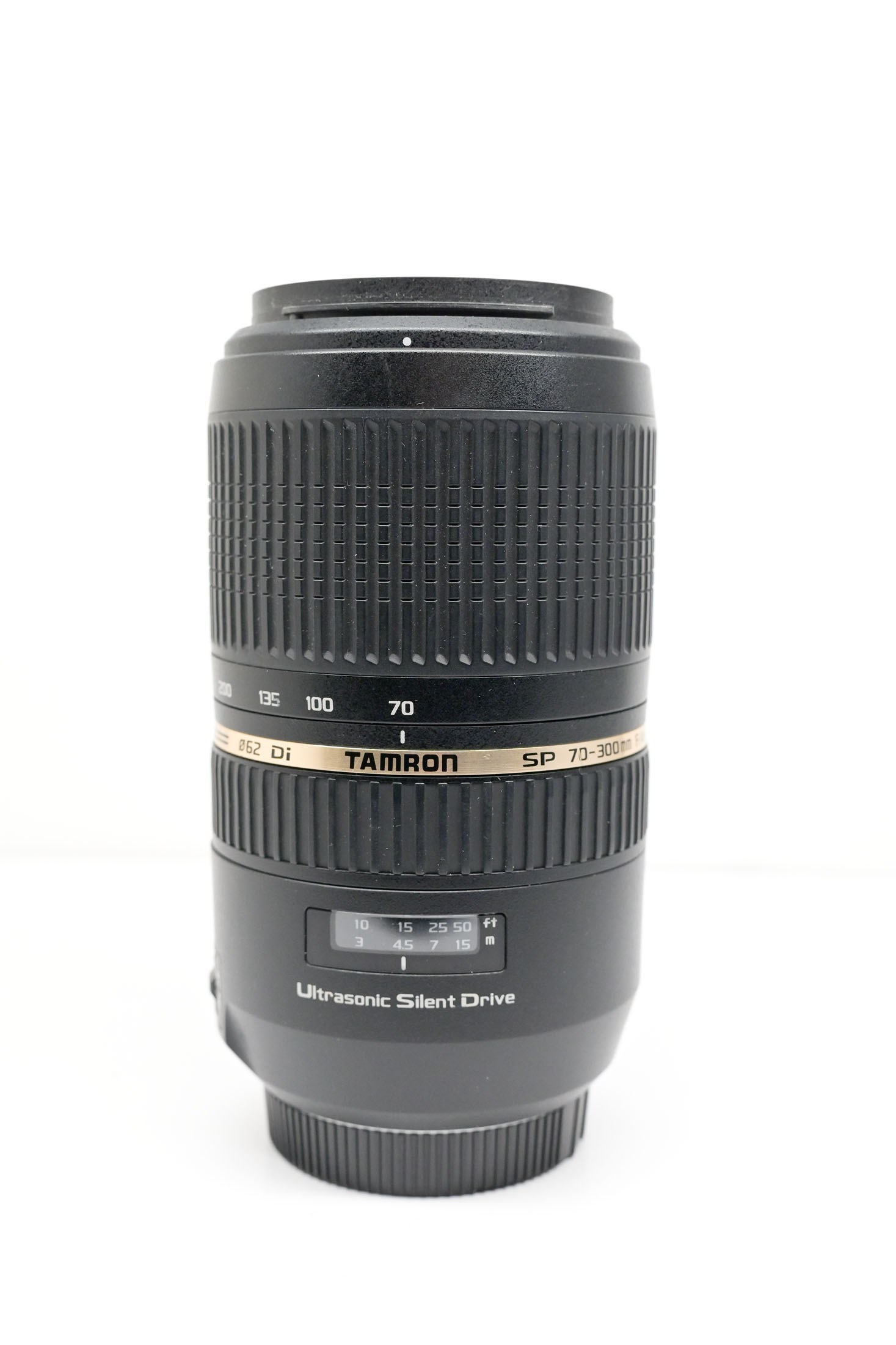 Occ. Tamron SP 70-300 mm F4-5.6 (Sony)  *650*