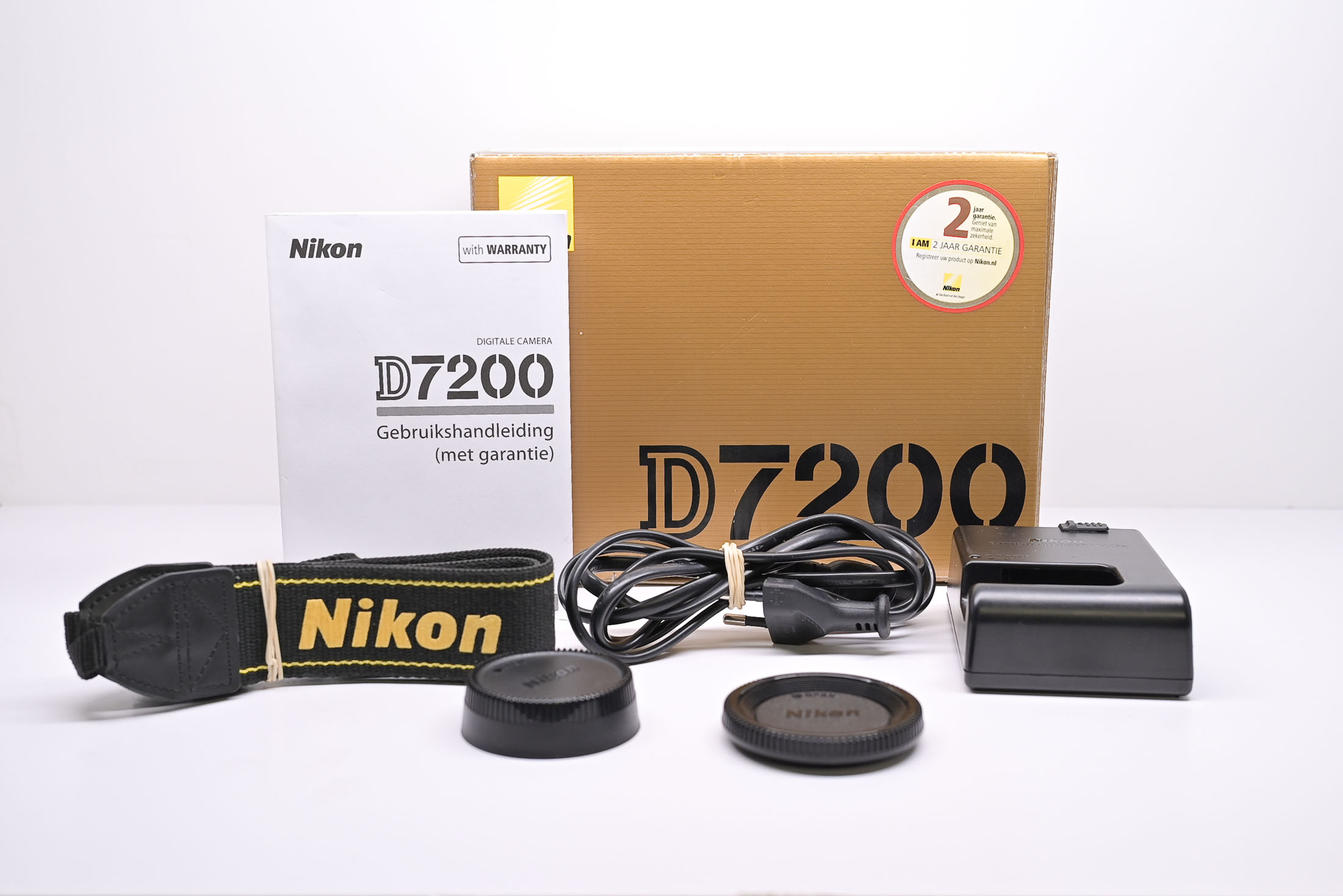 Occ. Nikon D7200 Body *682*