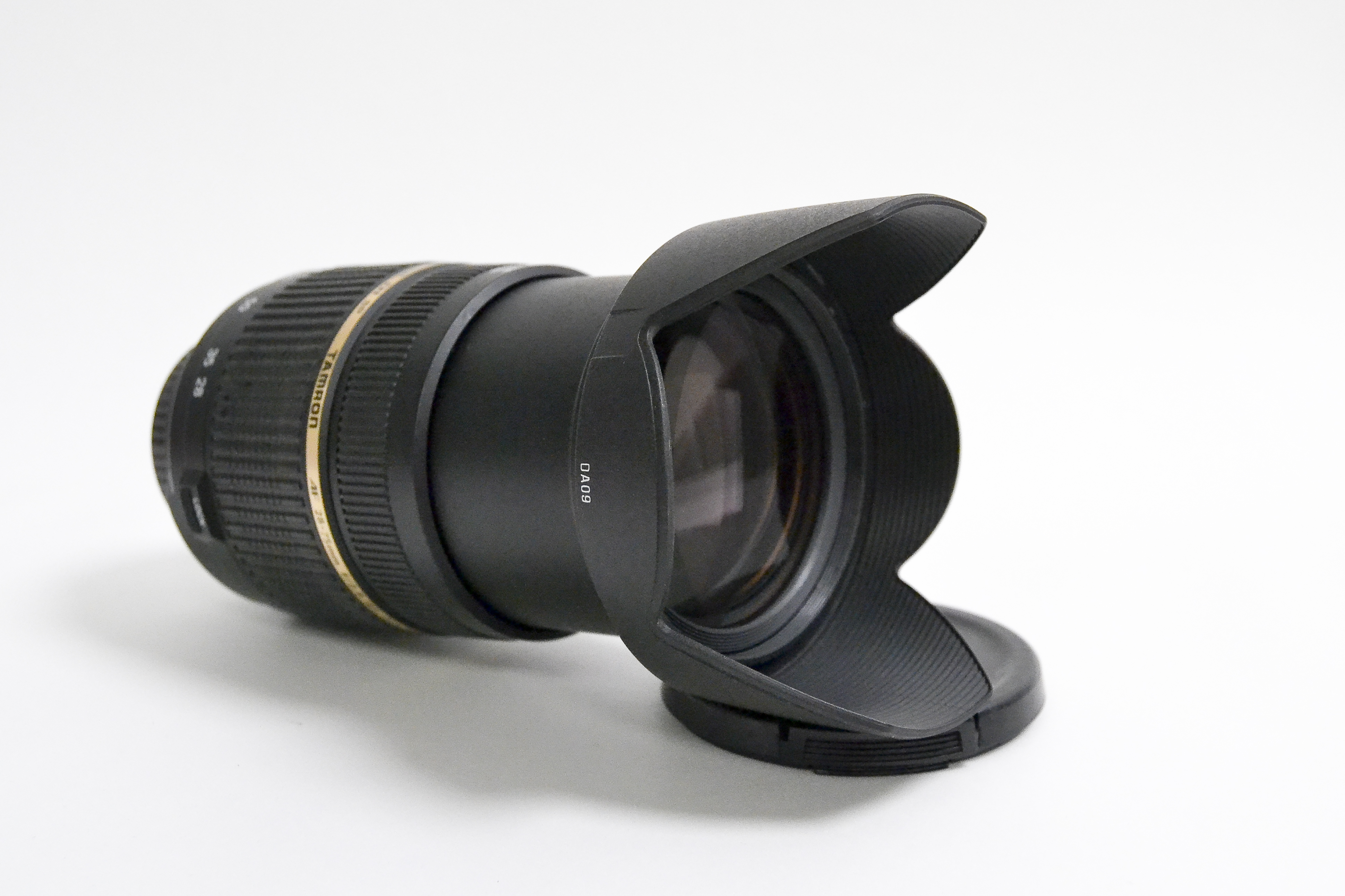 Occ. Tamron AF 28-75mm F2,8 IF macro   *617*