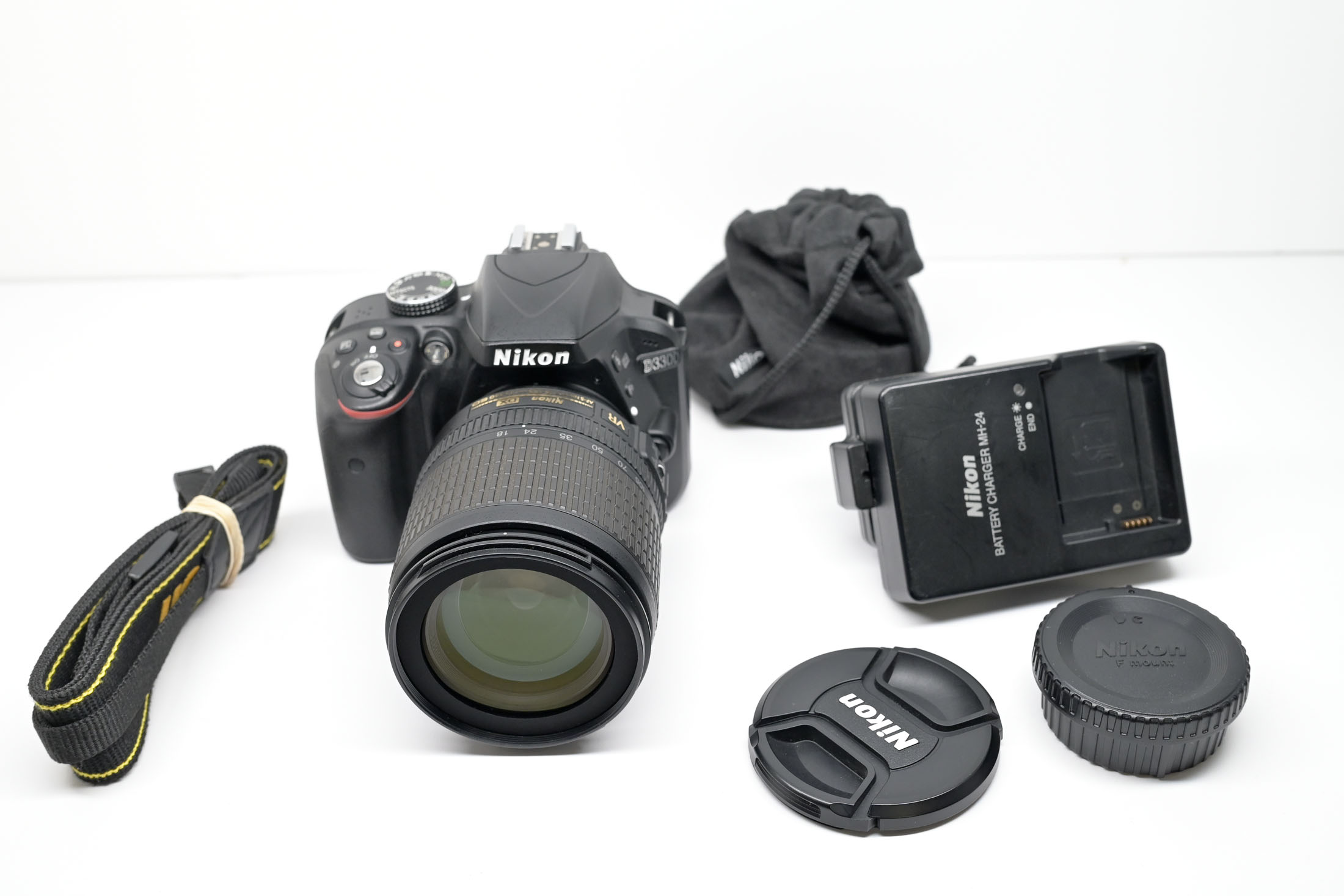 Occ. Nikon D3300 + 18-105mm F3,5-5,6G ED  *637*